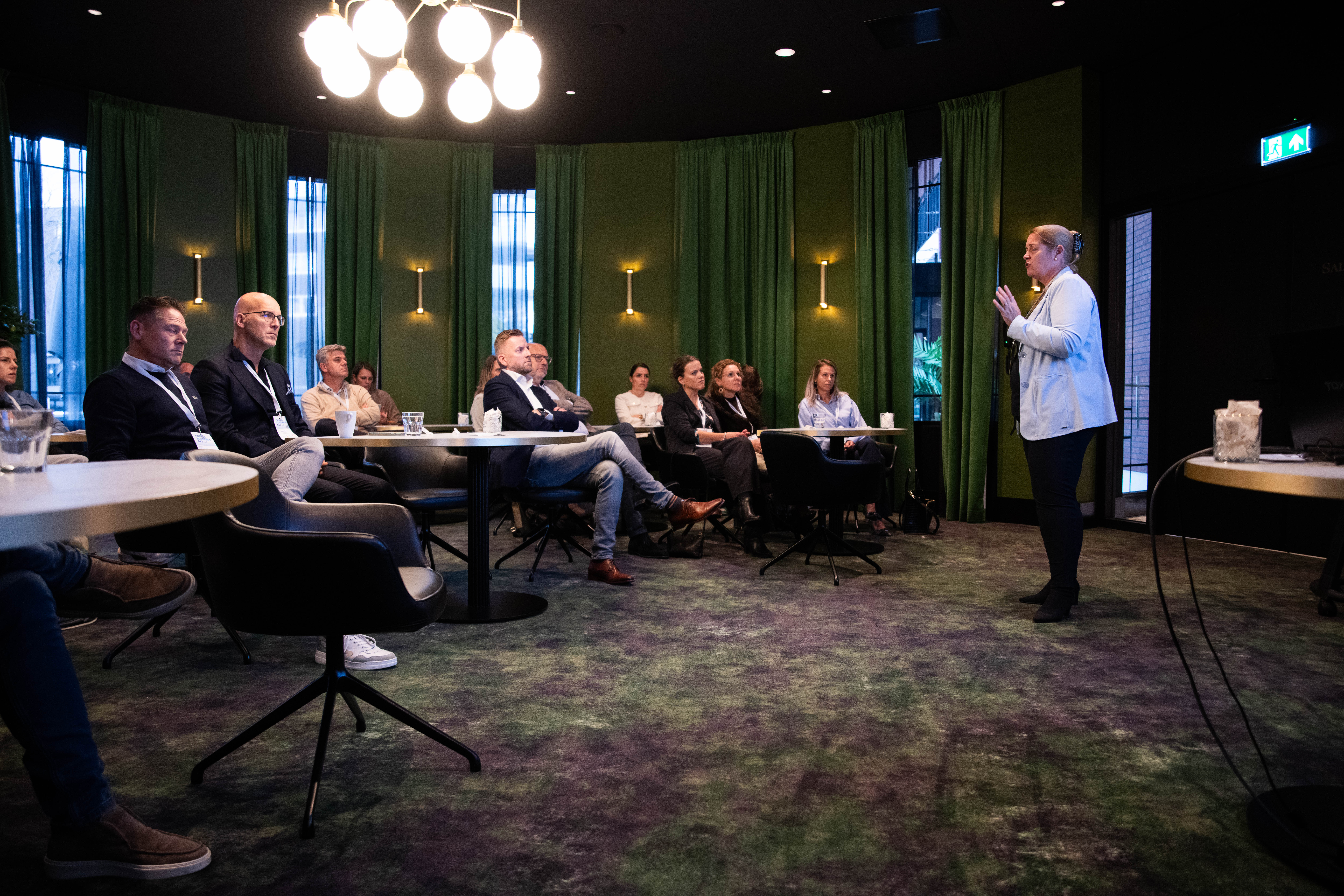 tibbefuchs@gmail.com      0638884264